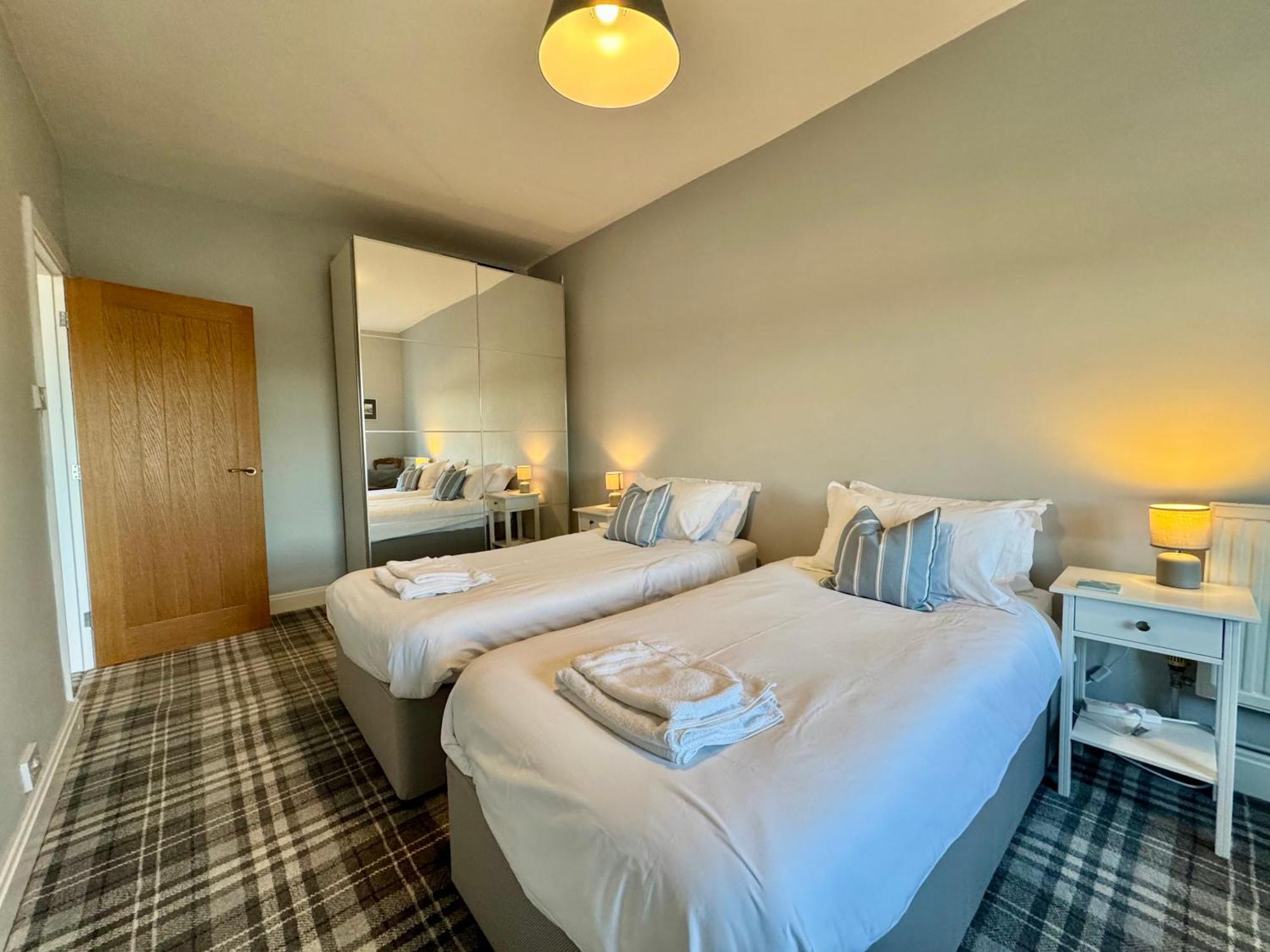 Lagoon View - Sea View- Pet Friendly - 2 Bed Apt - En-Suite Trearddur Luaran gambar