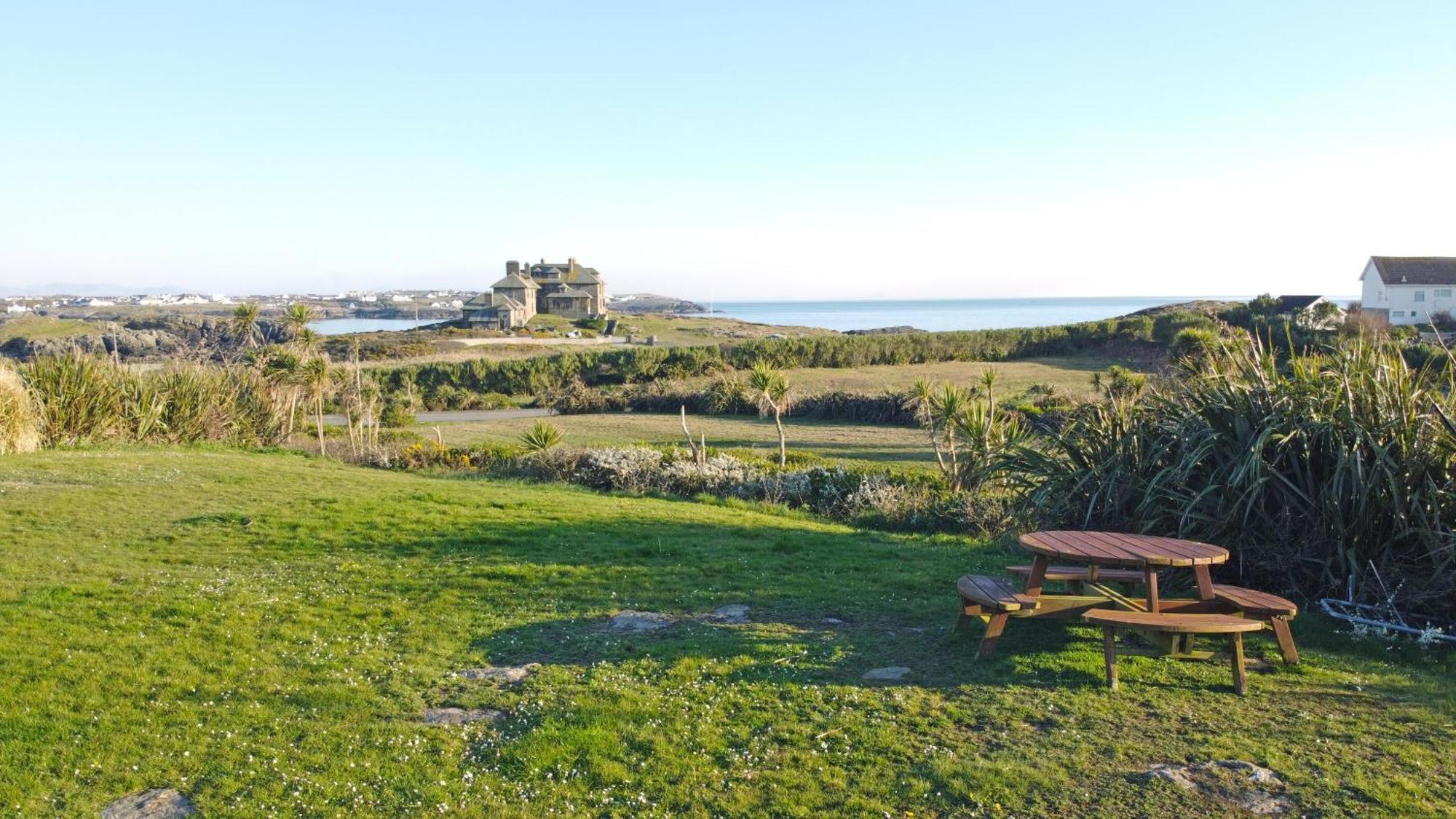 Lagoon View - Sea View- Pet Friendly - 2 Bed Apt - En-Suite Trearddur Luaran gambar