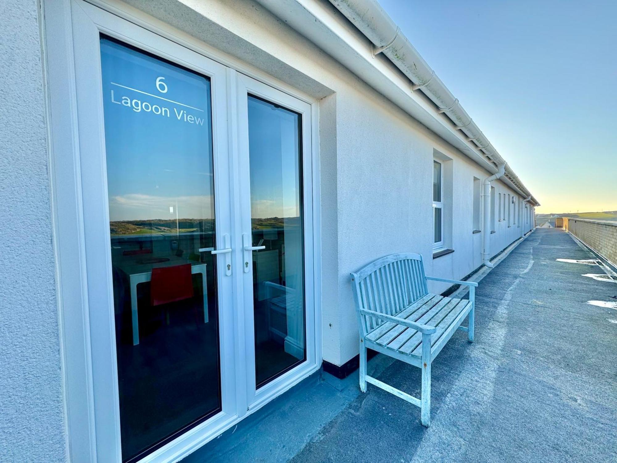 Lagoon View - Sea View- Pet Friendly - 2 Bed Apt - En-Suite Trearddur Luaran gambar