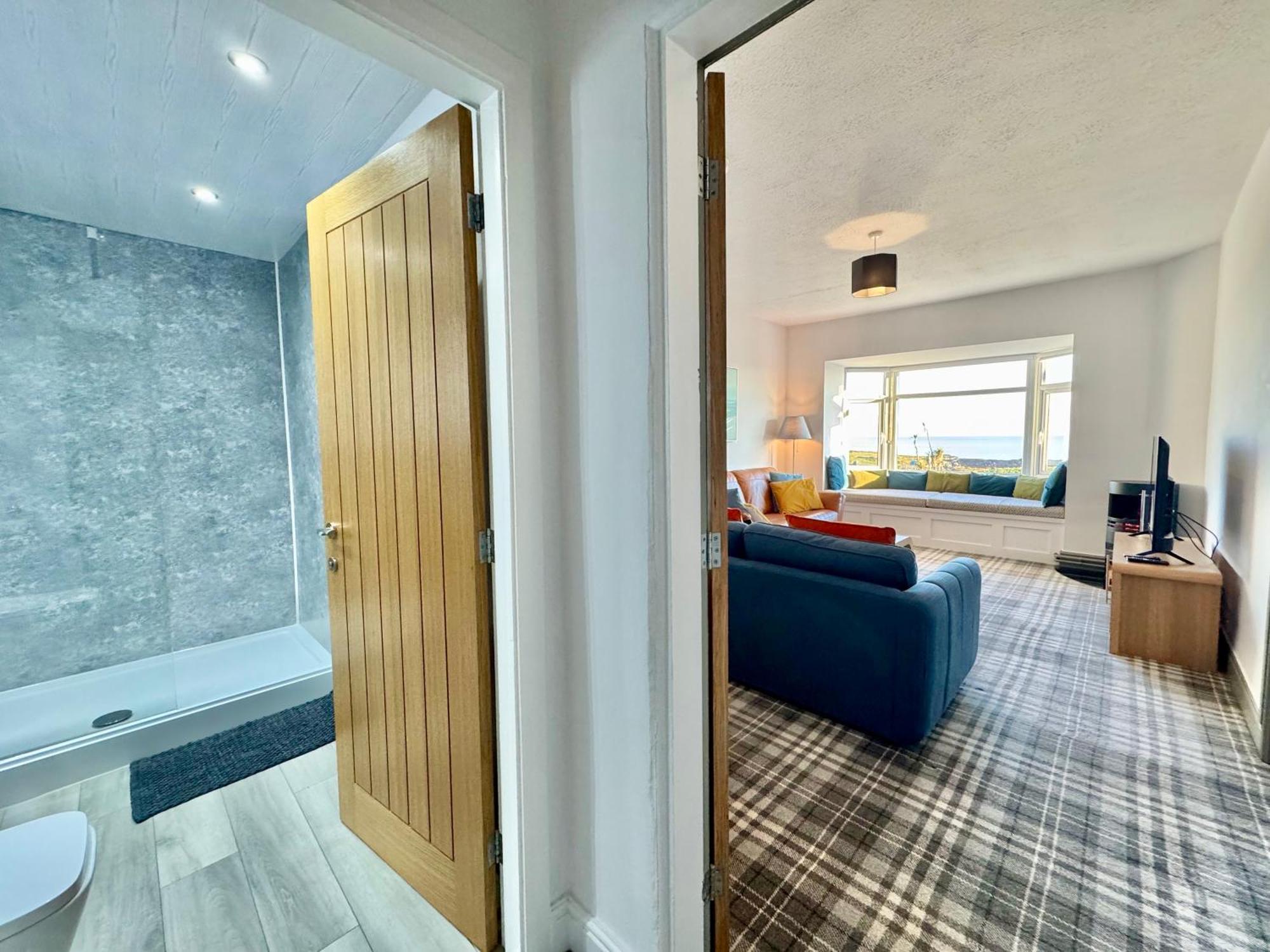 Lagoon View - Sea View- Pet Friendly - 2 Bed Apt - En-Suite Trearddur Luaran gambar