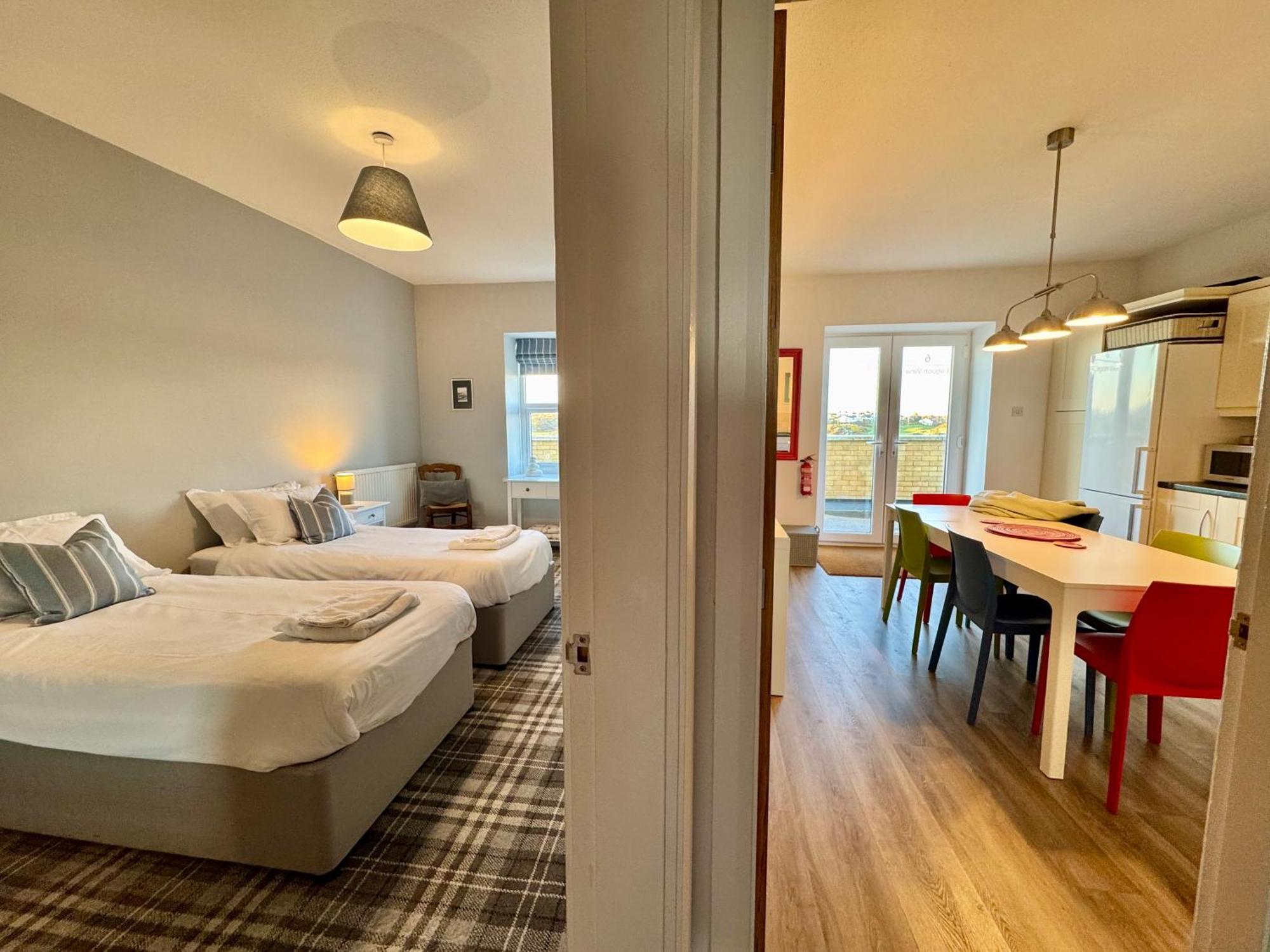 Lagoon View - Sea View- Pet Friendly - 2 Bed Apt - En-Suite Trearddur Luaran gambar
